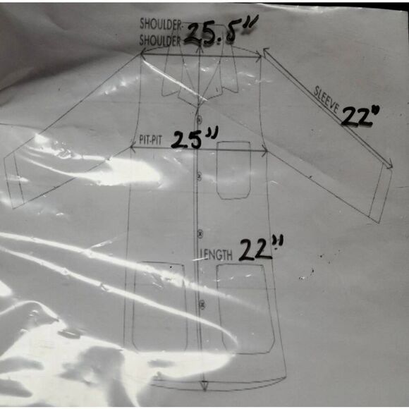 Two One Two New York Fucsia Geometric Textures Knit Crew Sweater size Medium New - Picture 13 of 13